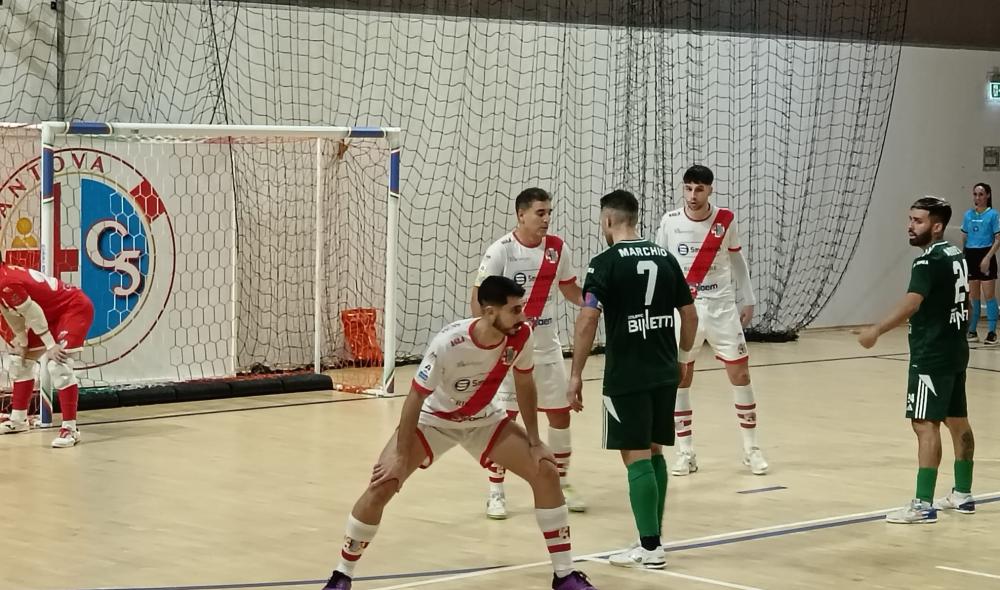 Saviatesta Mantova e Pirossigeno Cosenza si rincorrono fino al 3-3: pari e patta al PalaSguaitzer 