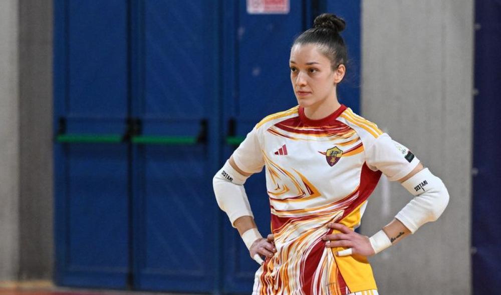 Roma, Sestari e il derby con la Lazio ai quarti: "Dovremo avere più fame di loro"