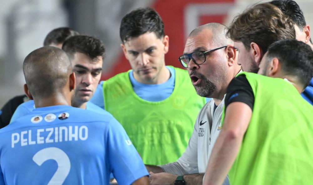 Napoli formato playoff, Angelini: "Siamo al completo e non vediamo l'ora di giocare"